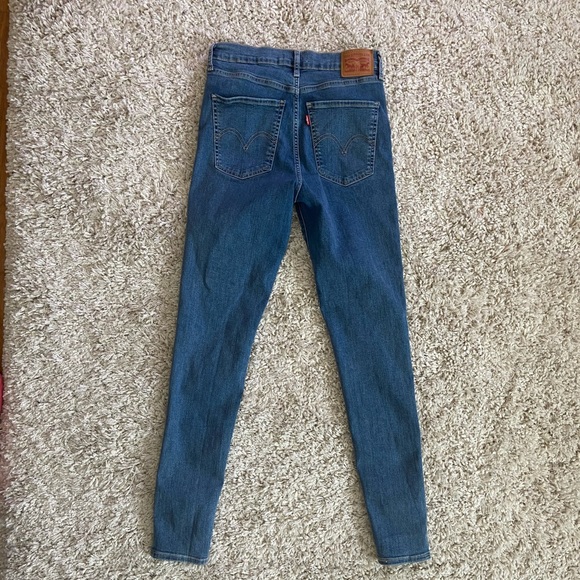 Levi’s Mile High Super Skinny Jeans - Picture 5 of 5